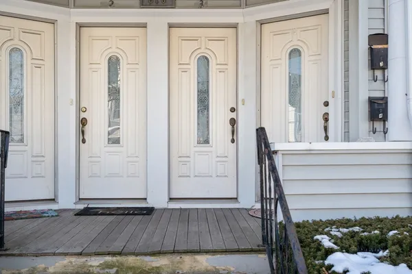 $719,000 | 215 Ash Street, Unit 3, Waltham, MA 02453