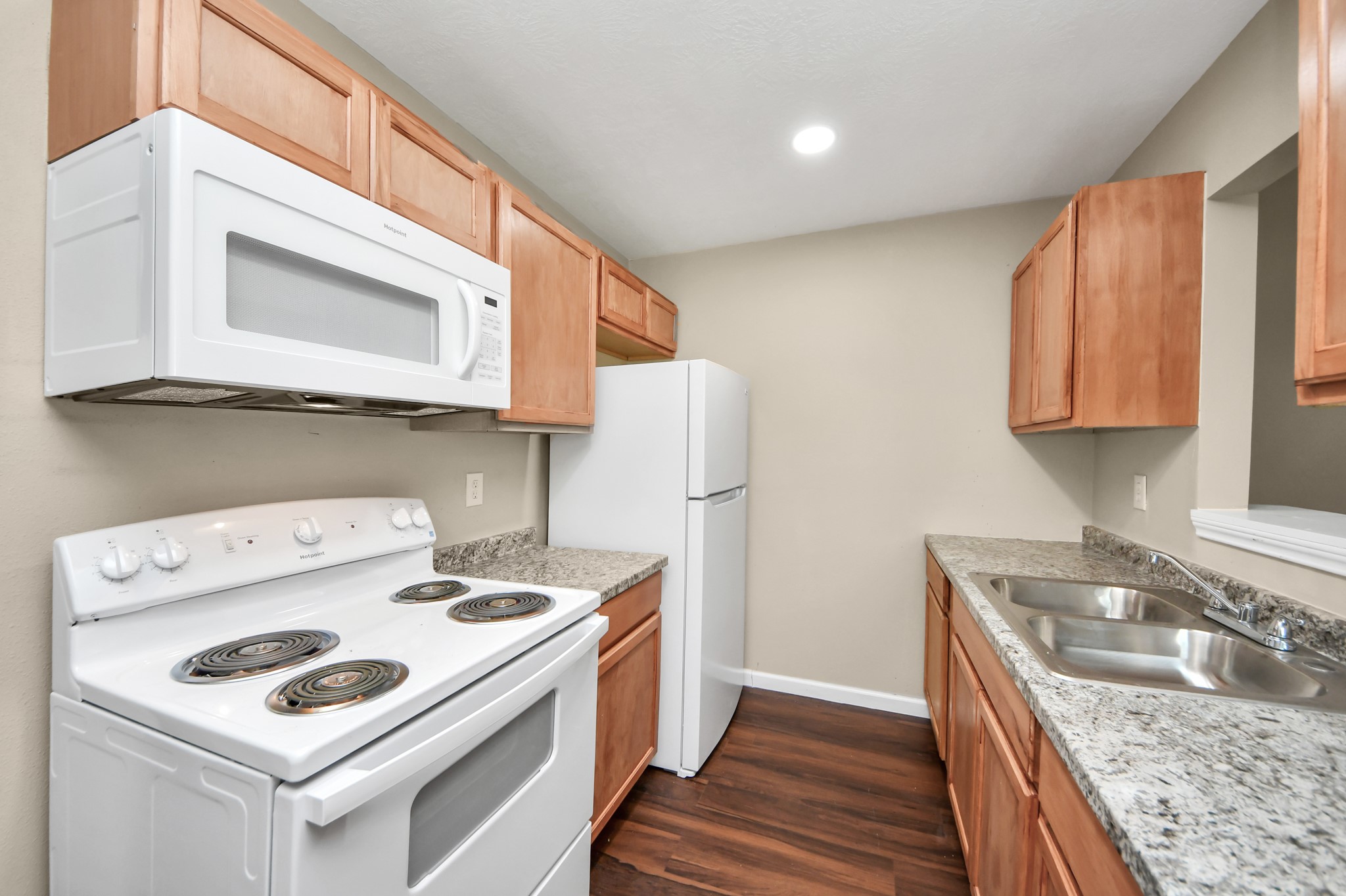 17109 River Road Channelview, TX 77530 - Photo 5 of 16 New refrigerator is included.