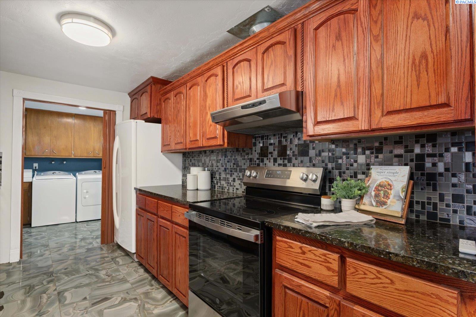 1351 Cemetery Road Sunnyside, WA 98944 - Photo 22 of 50 Gallery Image 22