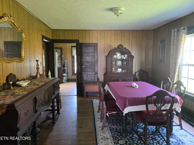 $199,000 | 215 Walden Avenue, Harriman, TN 37748