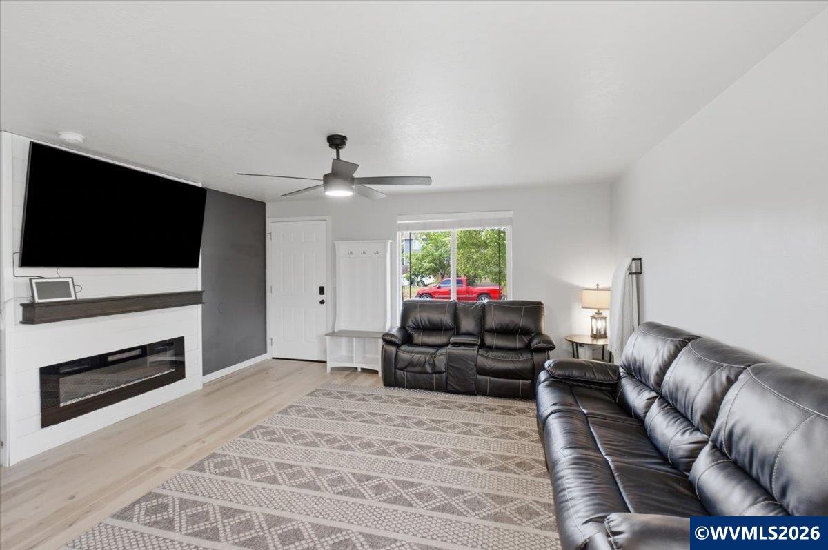 3523 College Loop Southeast Albany, OR 97322 - Photo 11 of 46
