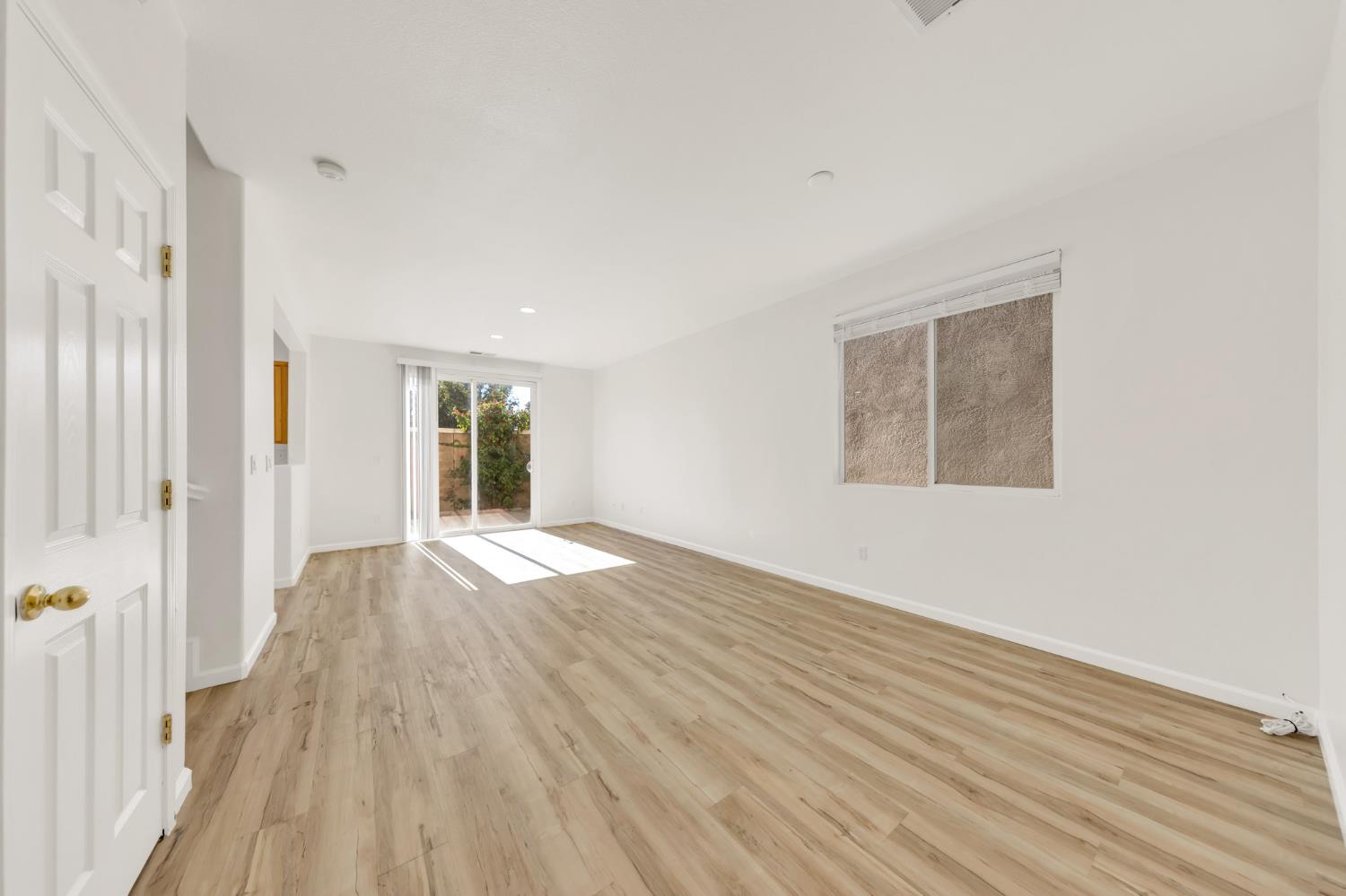 2373 Coffeeberry Road West Sacramento, CA 95691 - Photo 11 of 46