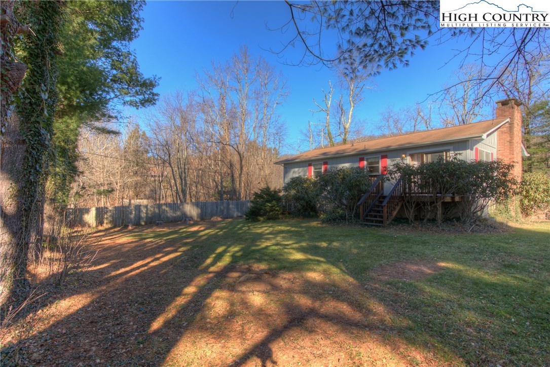 321 Perkins Street Boone, NC 28607 - Photo 3 of 35 Gallery Image 3
