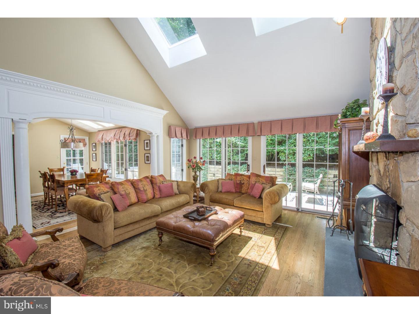 206 Ravenscliff Road Wayne, PA 19087 - Photo 7 of 25 Family Room