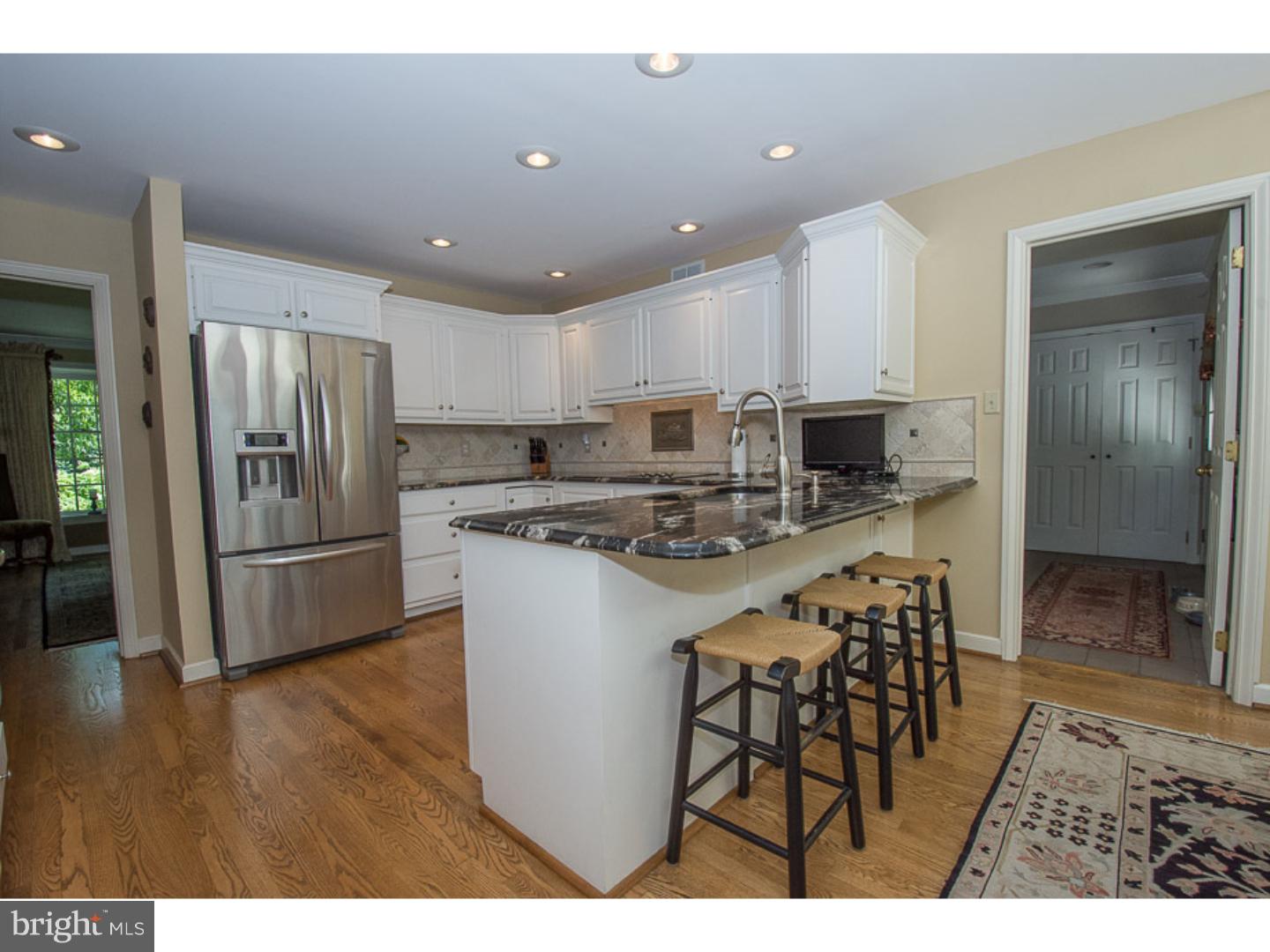 206 Ravenscliff Road Wayne, PA 19087 - Photo 8 of 25 Kitchen