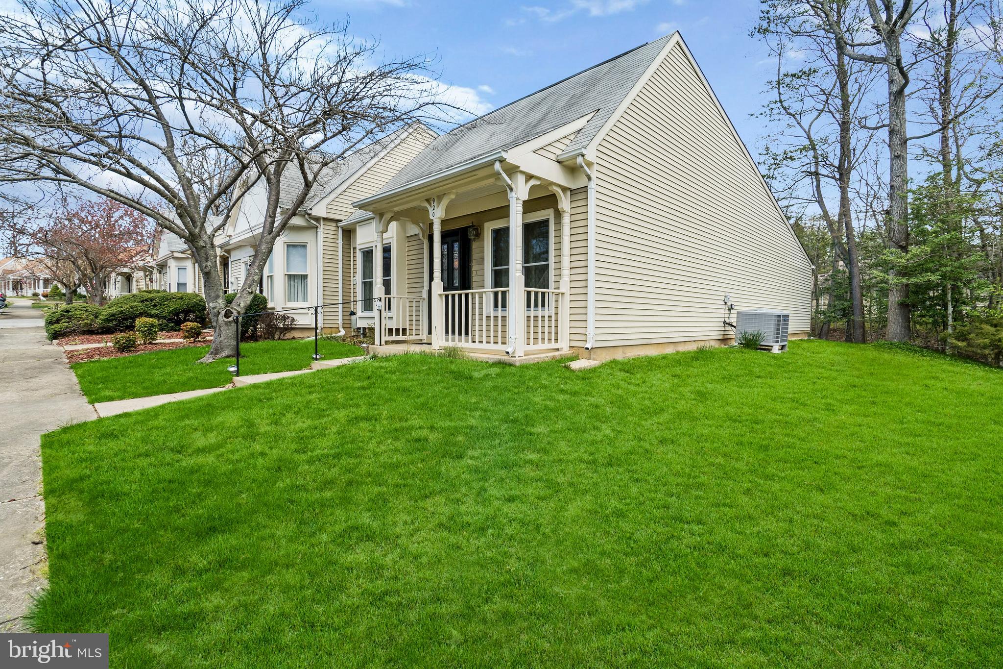 920 Riversedge Circle Annapolis, MD 21401 - Photo 3 of 41