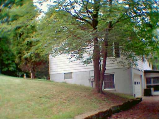 328 Shivler Road Hookstown, PA 15050 - Photo 4 of 8 Gallery Image 4