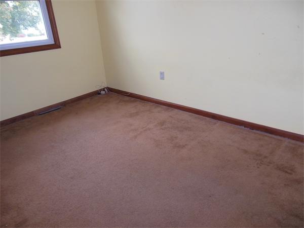 211 Starling Road Springfield, MA 01119 - Photo 11 of 17