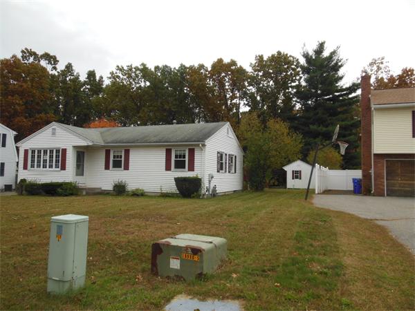 211 Starling Road Springfield, MA 01119 - Photo 3 of 17