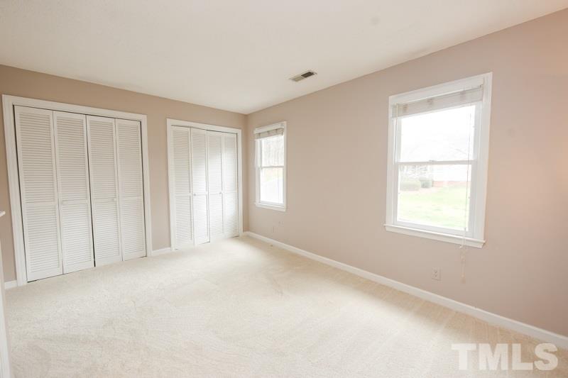 4624 Fawnbrook Circle Raleigh, NC 27612 - Photo 10 of 15 Gallery Image 10