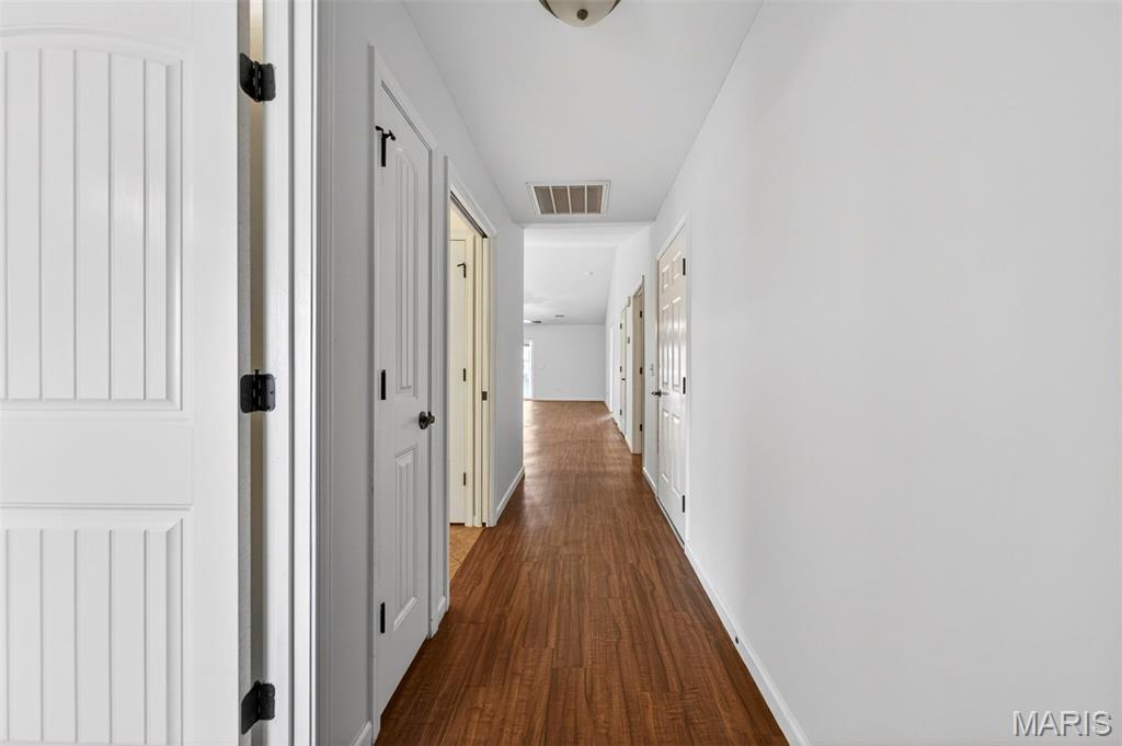 1007 Hawk Ridge Drive Union, MO 63084 - Photo 3 of 36