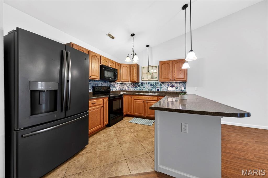 1007 Hawk Ridge Drive Union, MO 63084 - Photo 9 of 36