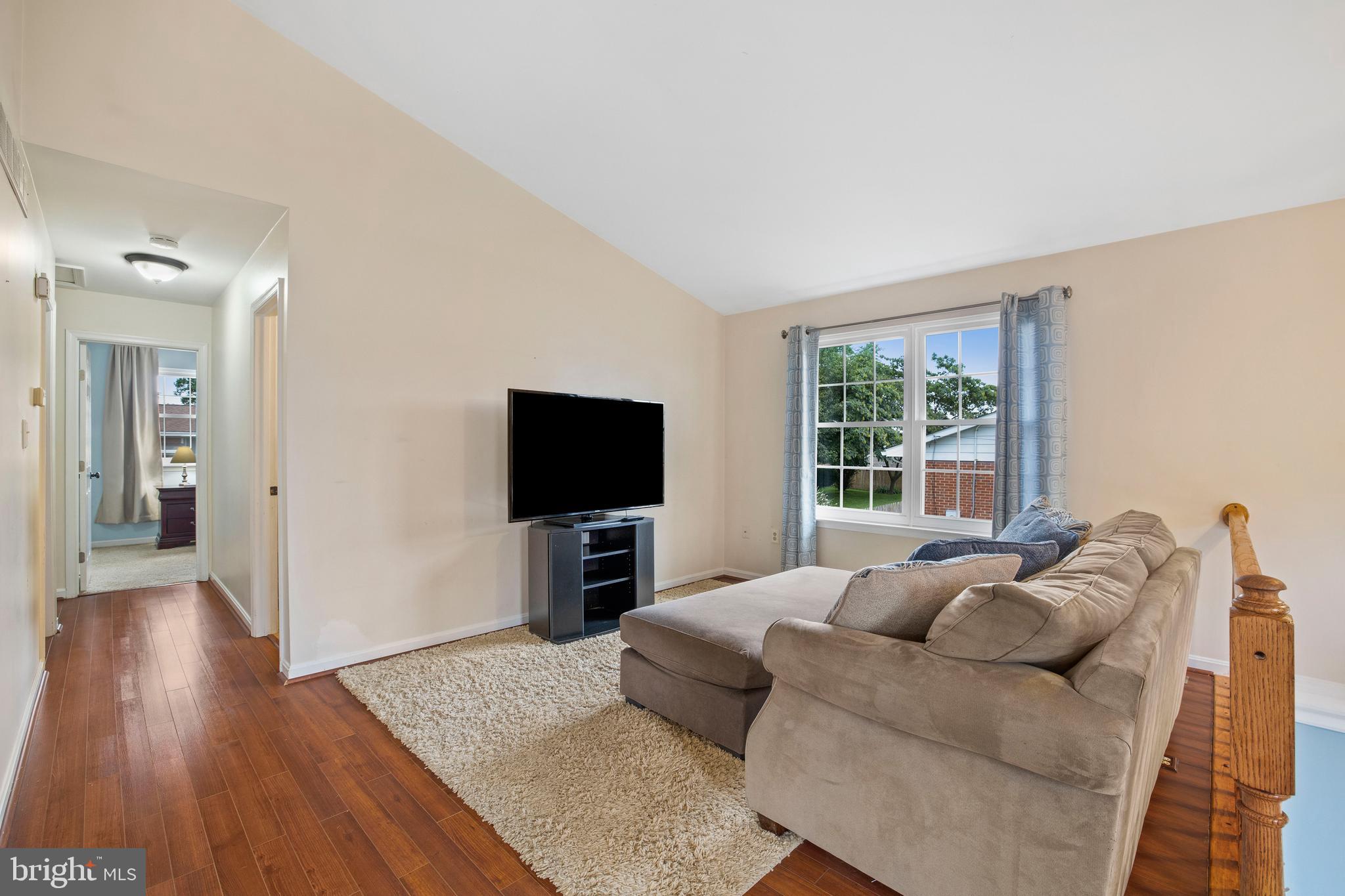 8495 Jenkins Road Pasadena, MD 21122 - Photo 6 of 35 Gallery Image 6