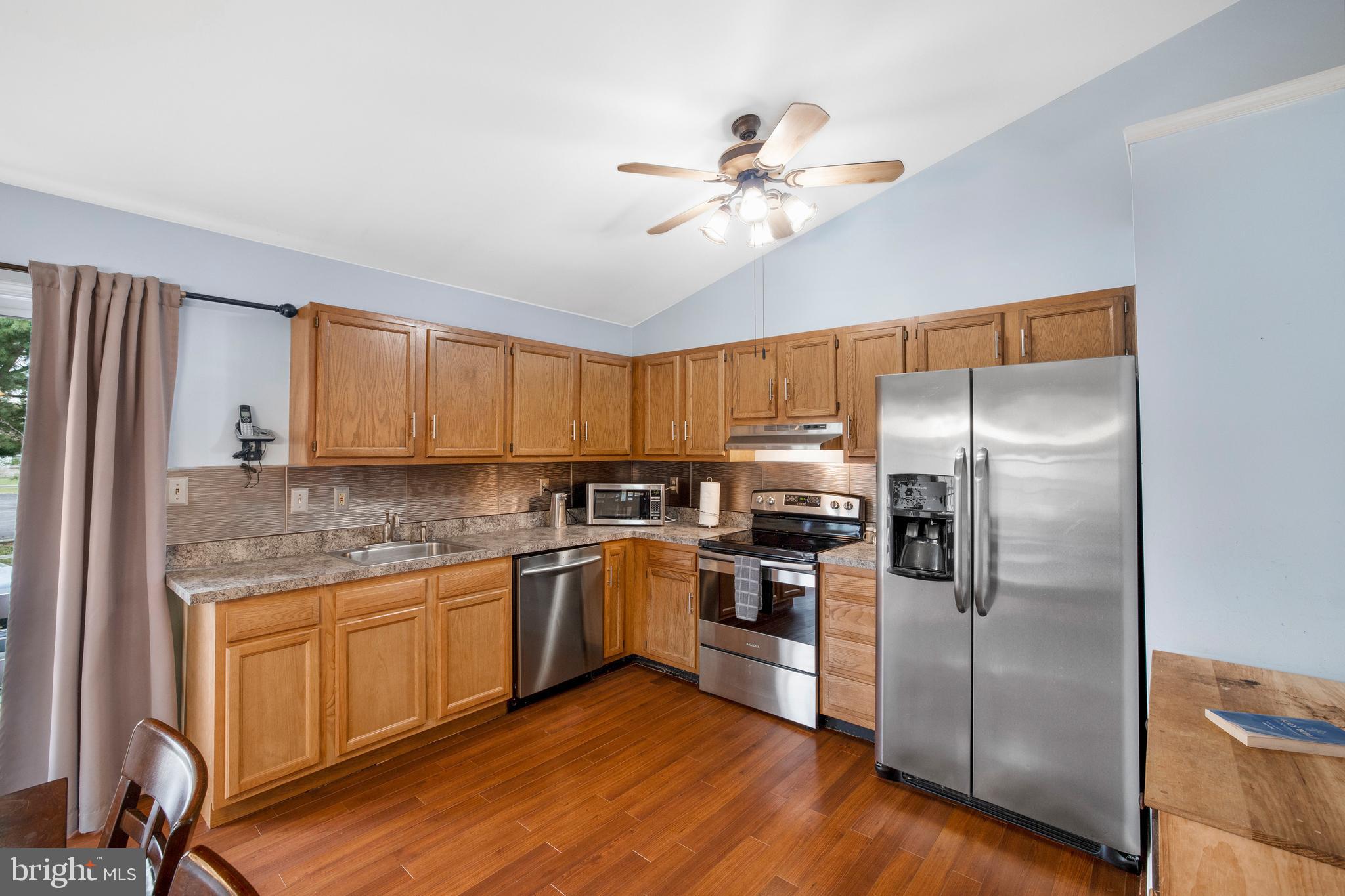 8495 Jenkins Road Pasadena, MD 21122 - Photo 10 of 35 Gallery Image 10