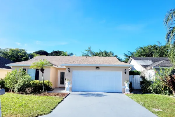 $3,100 | 1328 Waterway Cove Drive, Wellington, FL 33414