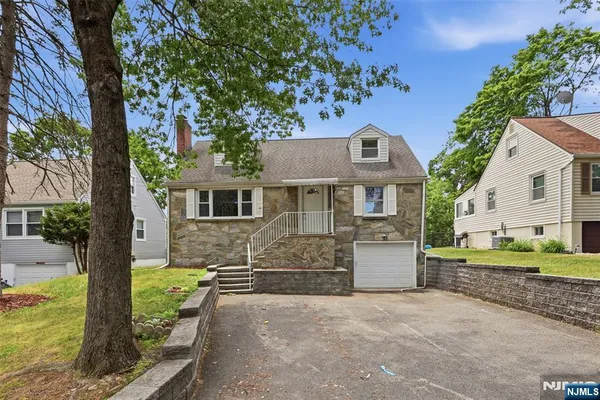 $529,777 | 20 Sunnyside Road, West Orange, NJ 07052