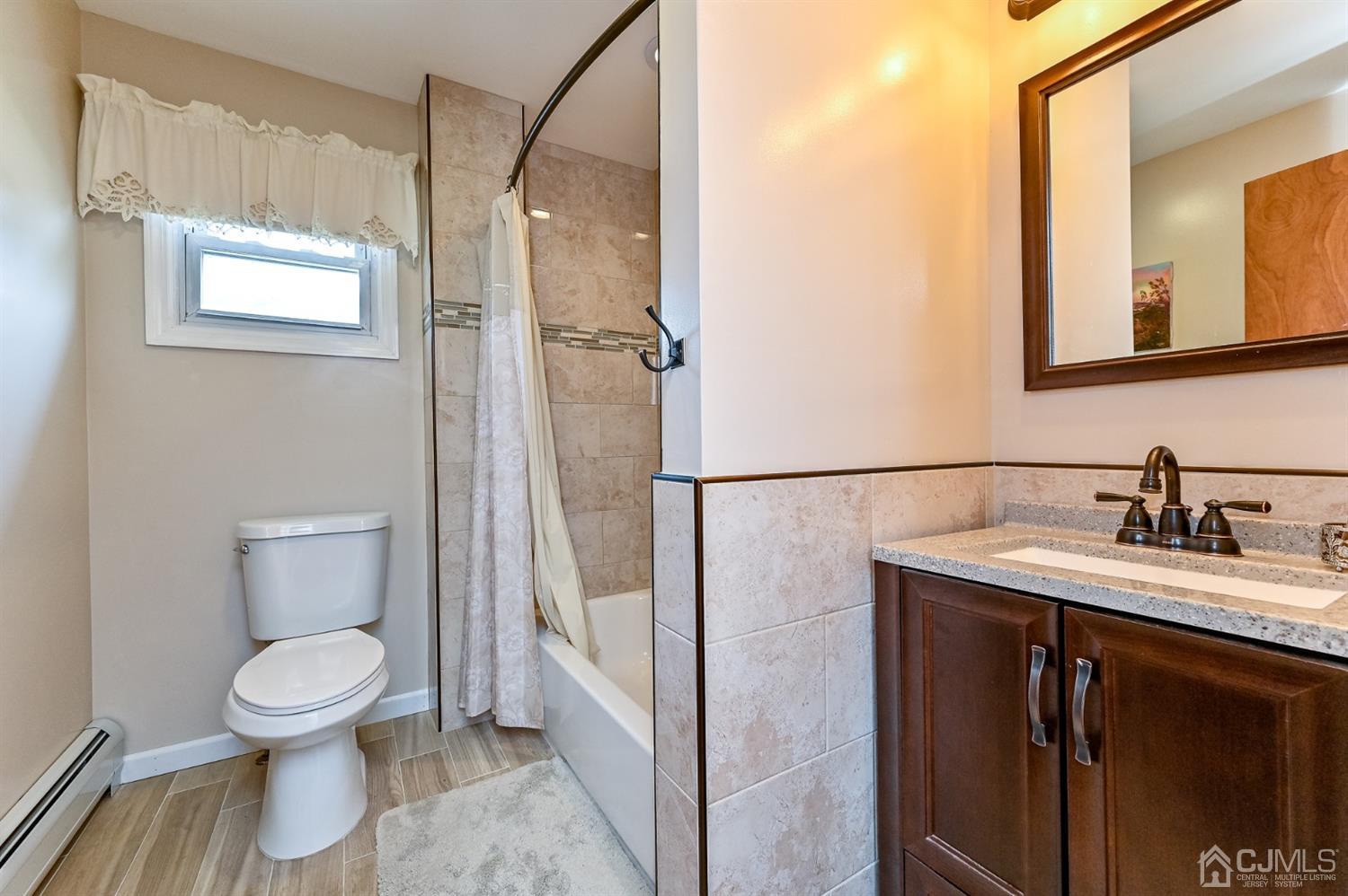 676 Inman Avenue Colonia, NJ 07067 - Photo 30 of 43 Gallery Image 30