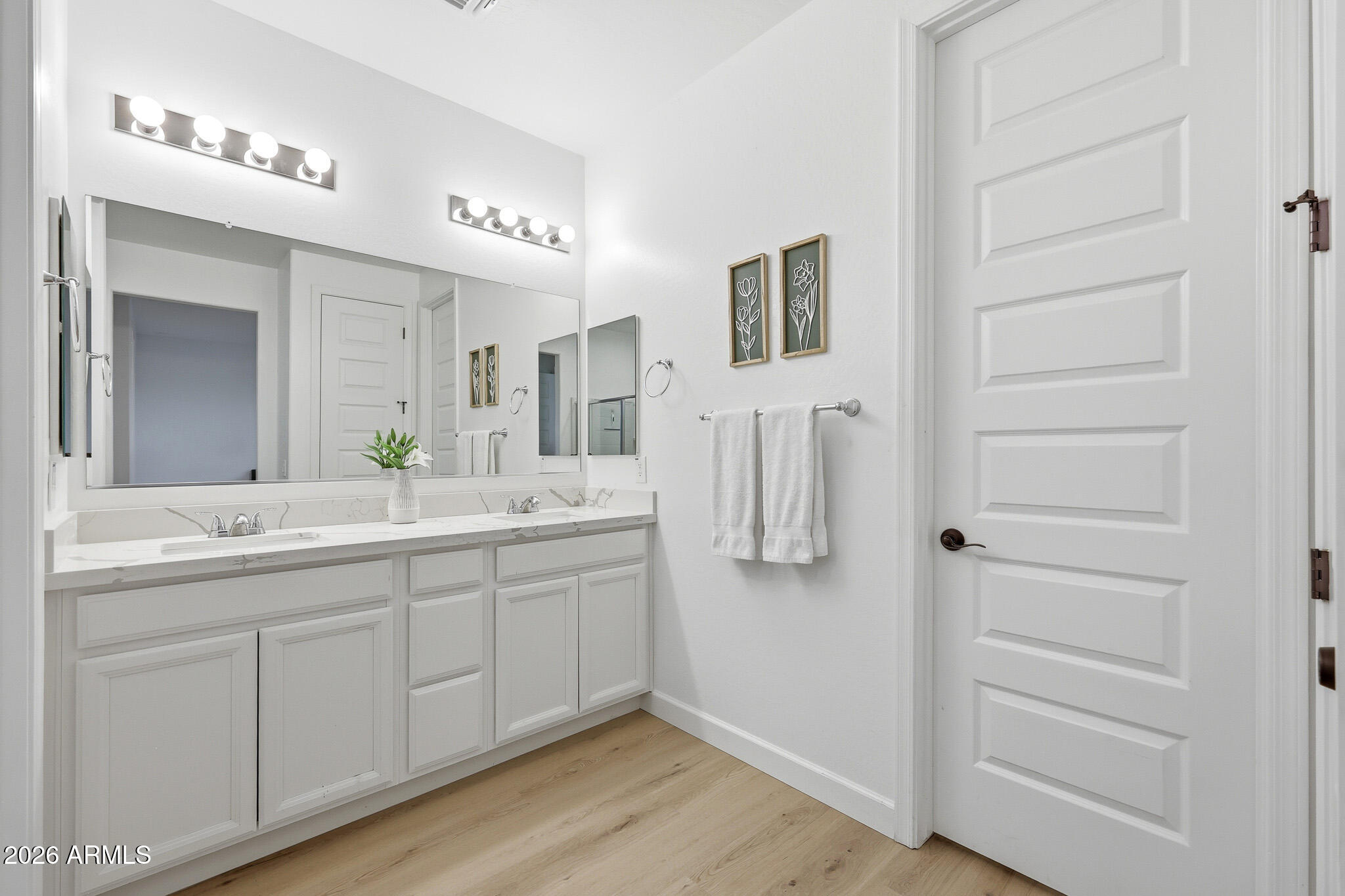 13341 West Yearling Road Peoria, AZ 85383 - Photo 11 of 34 Master Bathroom