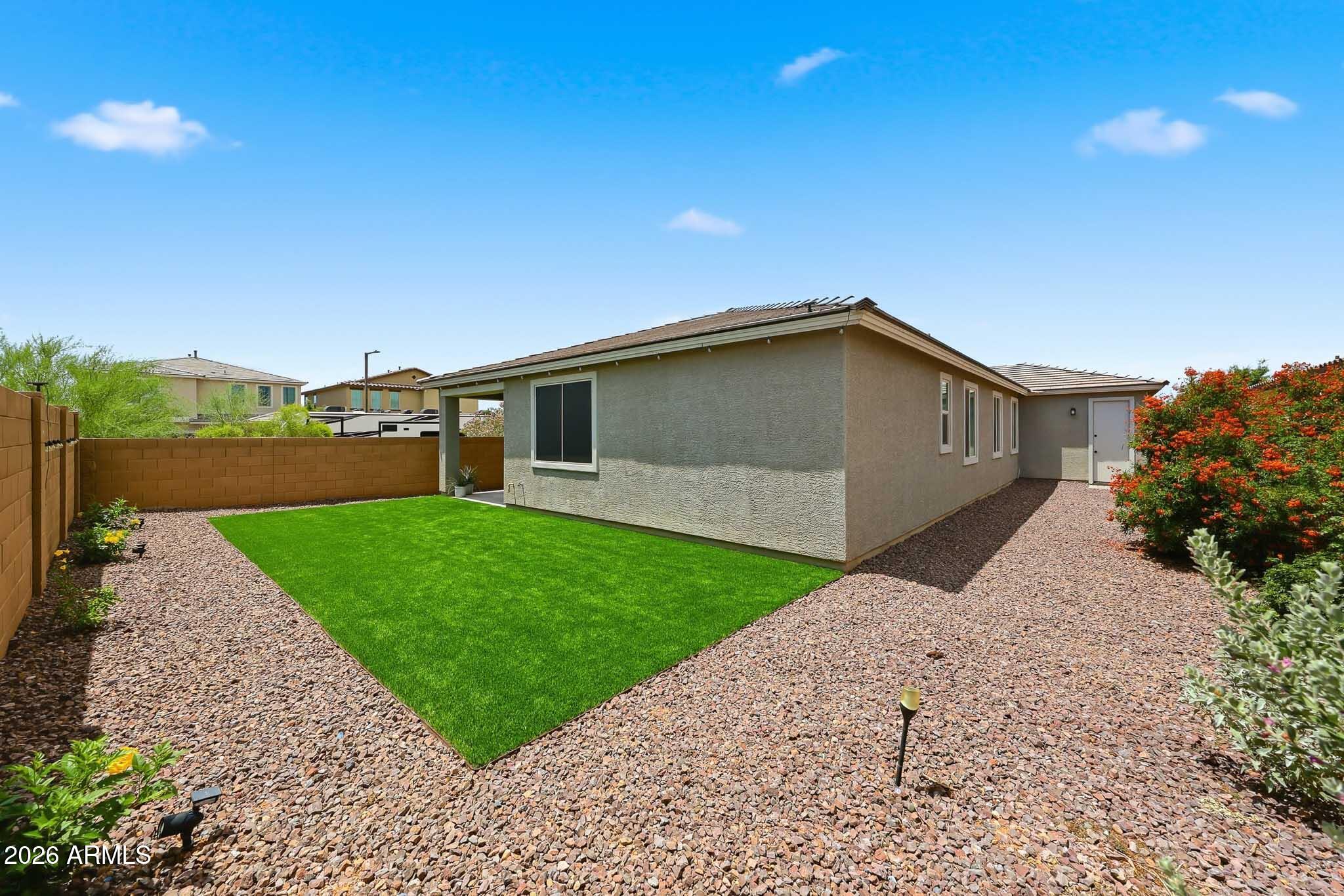 13341 West Yearling Road Peoria, AZ 85383 - Photo 26 of 34 Side Yard