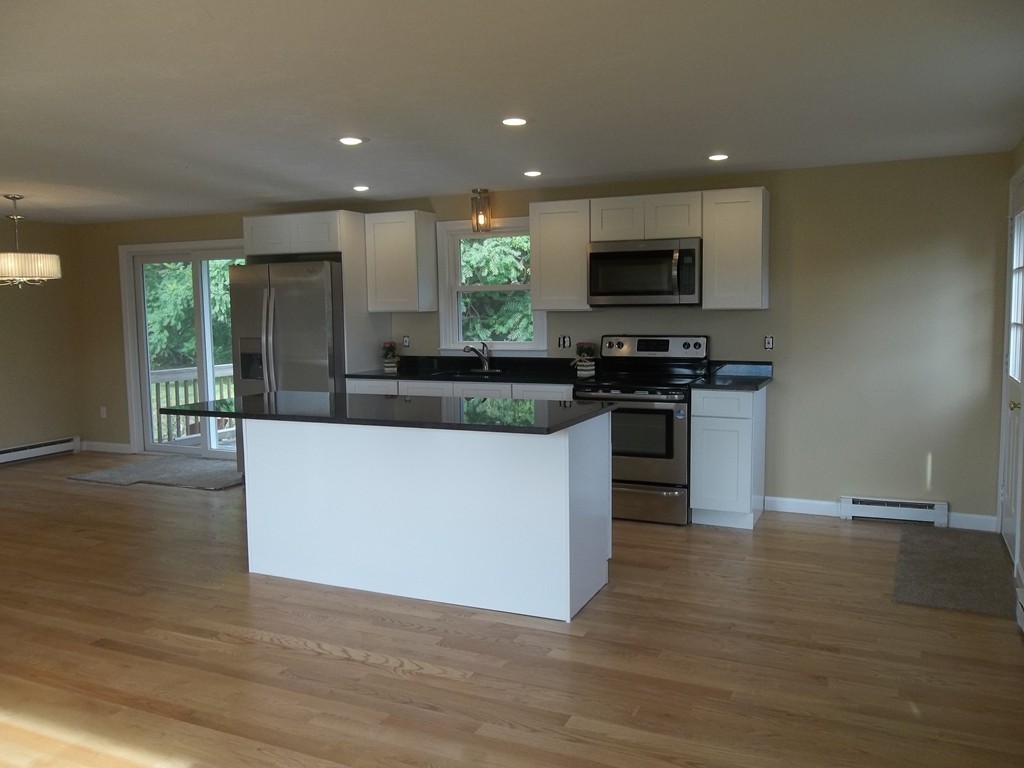 30 Henry Marsh Road Dudley, MA 01571 - Photo 3 of 14 Gallery Image 3