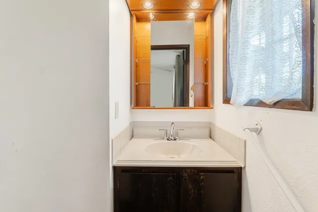 $260,000 | 150 East 9th Avenue, Kettle Falls, WA 99141