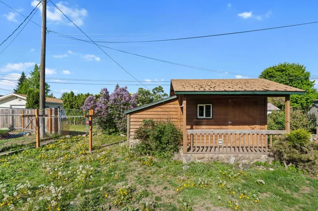 $260,000 | 150 East 9th Avenue, Kettle Falls, WA 99141