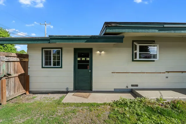 $260,000 | 150 East 9th Avenue, Kettle Falls, WA 99141