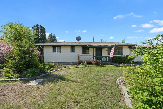 $260,000 | 150 East 9th Avenue, Kettle Falls, WA 99141