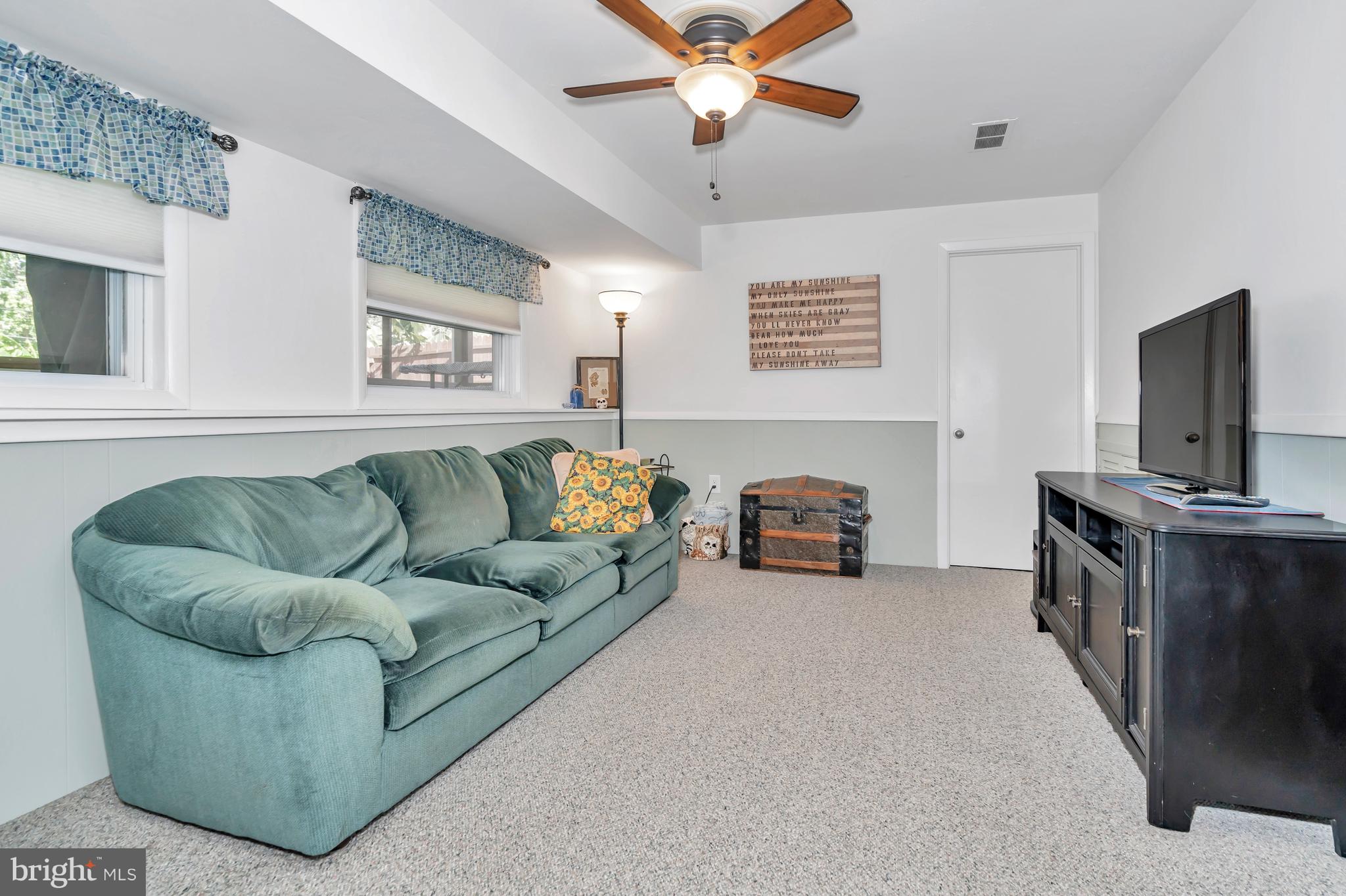 613 Lisbeth Road Newark, DE 19713 - Photo 18 of 31 Lower level den