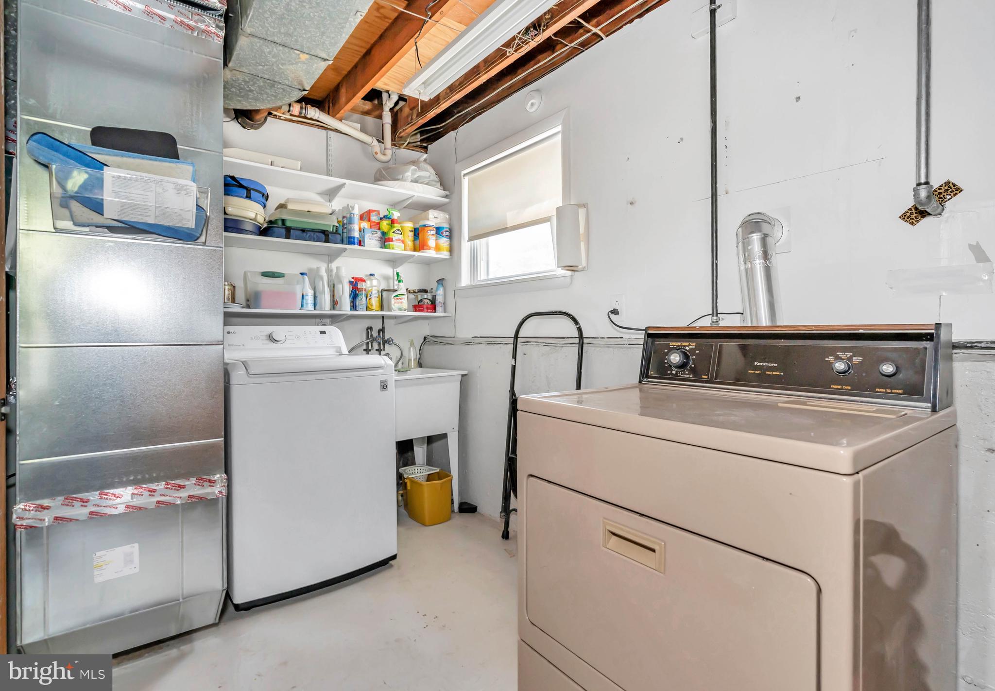 613 Lisbeth Road Newark, DE 19713 - Photo 23 of 31 Laundry area