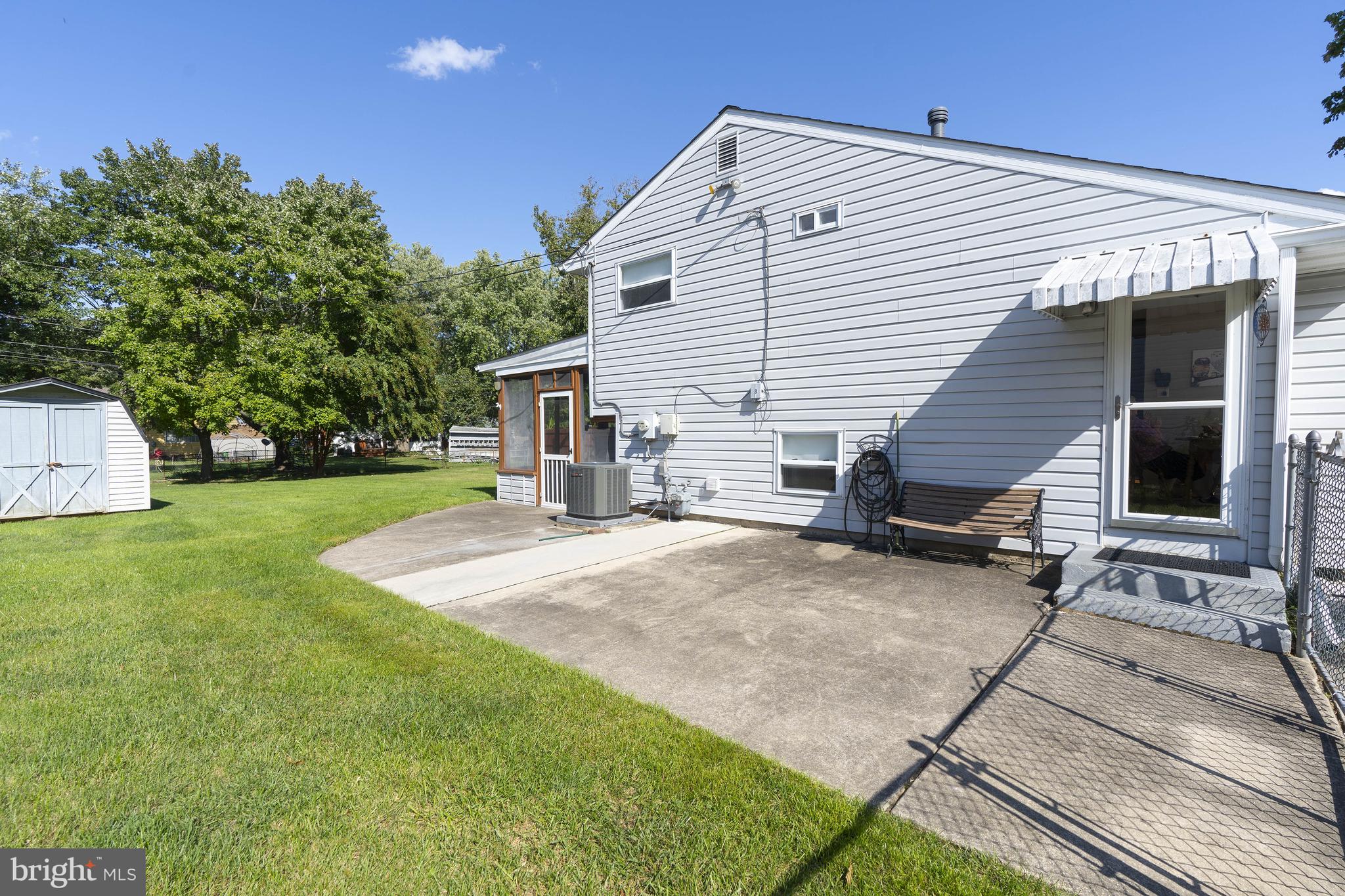 613 Lisbeth Road Newark, DE 19713 - Photo 31 of 31 Double driveway