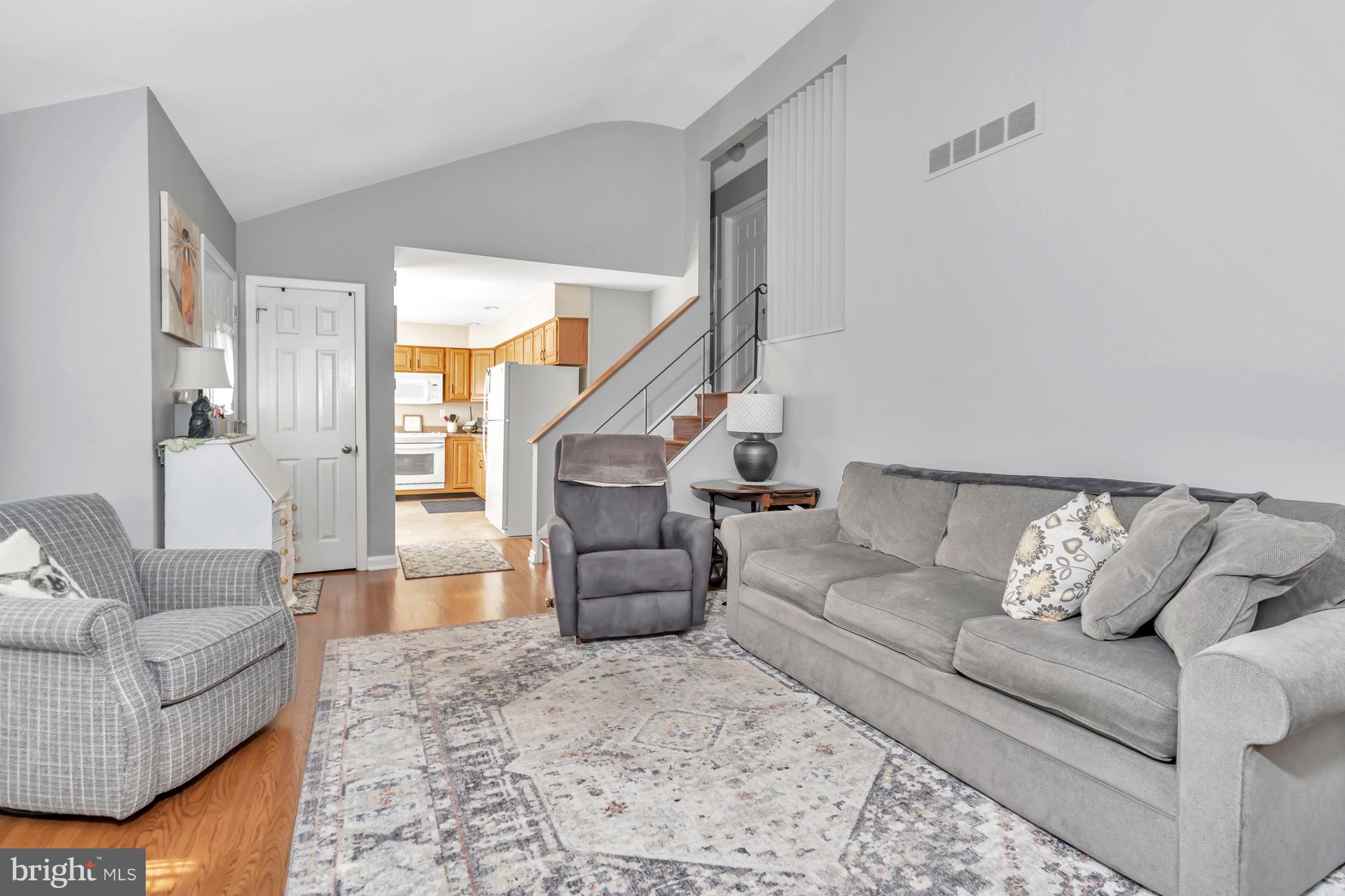613 Lisbeth Road Newark, DE 19713 - Photo 5 of 31 Living room