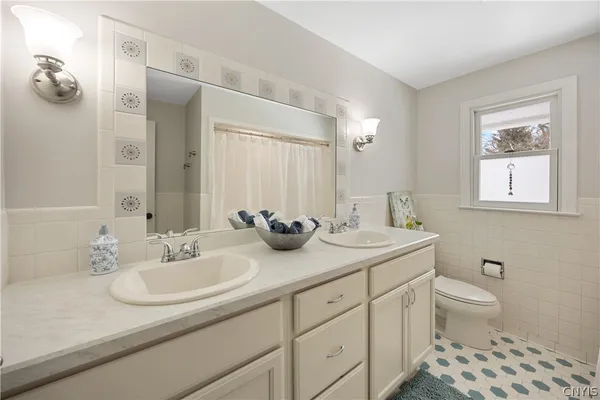 $419,900 | 4880 Candy Lane, Manlius, NY 13104