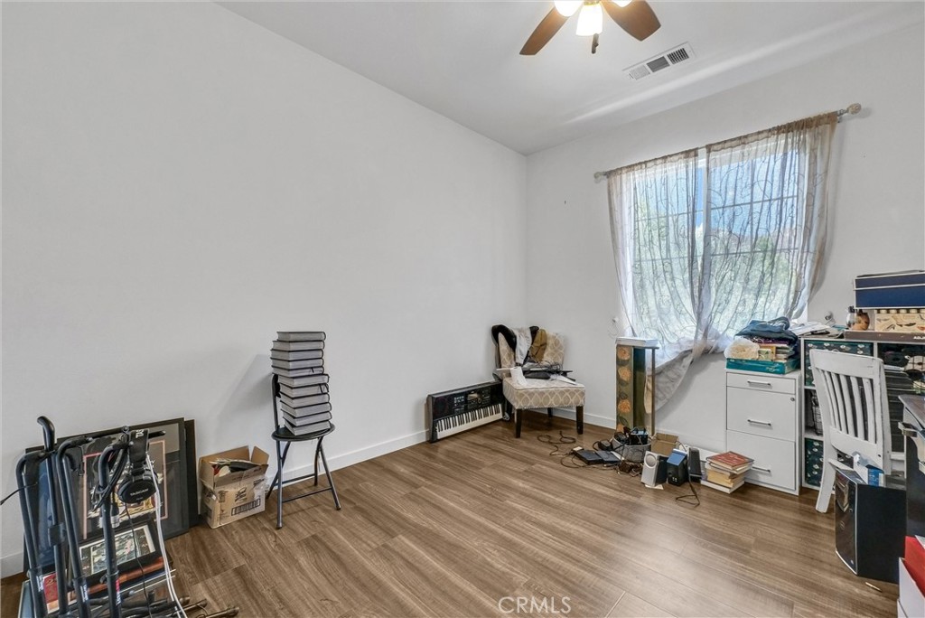 12018 Dewar Drive Riverside, CA 92505 - Photo 17 of 40