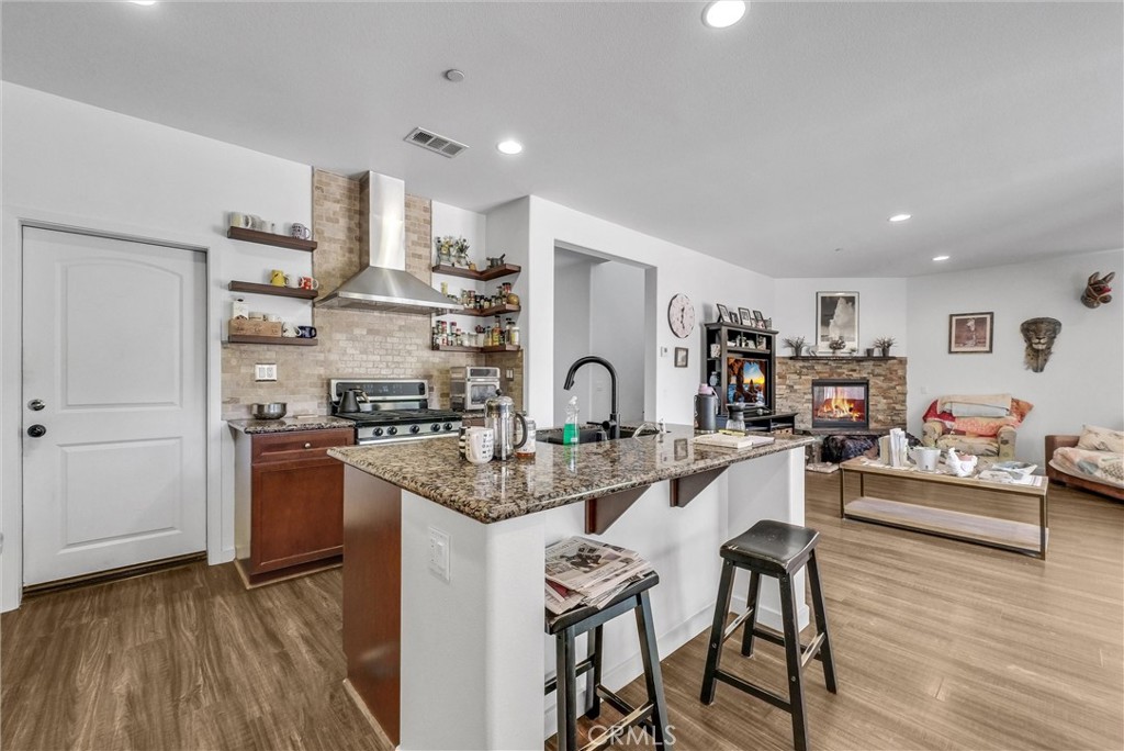 12018 Dewar Drive Riverside, CA 92505 - Photo 6 of 40