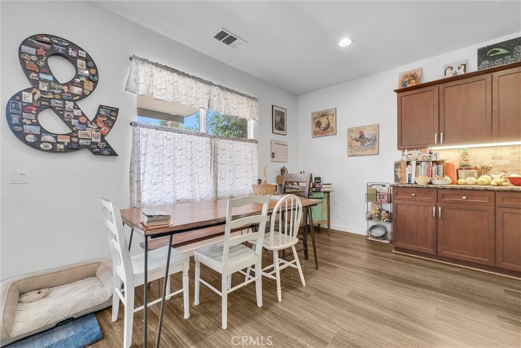 12018 Dewar Drive Riverside, CA 92505 - Photo 7 of 40