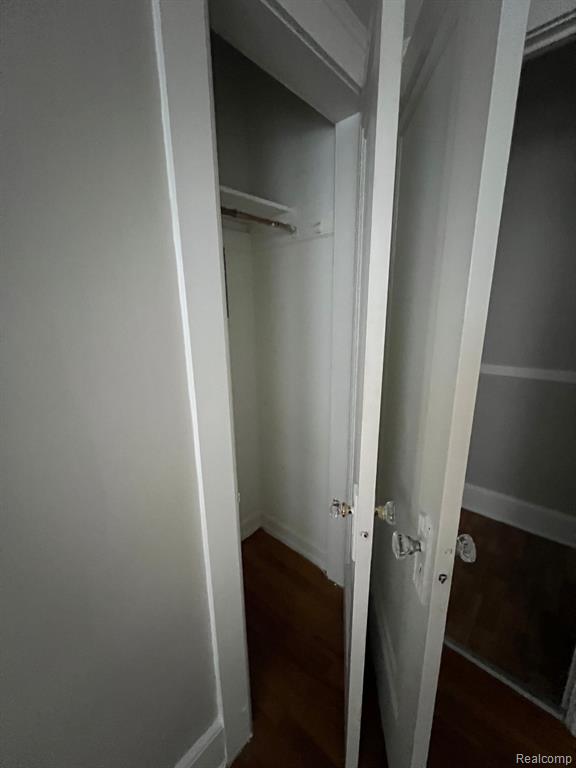 864 Nottingham Road, Unit 1S Grosse Pointe, MI 48230 - Photo 8 of 20