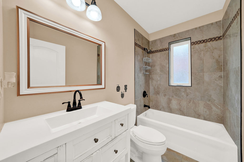 7725 South Roberts Road Bridgeview, IL 60455 - Photo 11 of 20