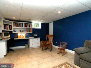 112 Gordon Road Glenside, PA 19038 - Photo 3 of 6 Gallery Image 3