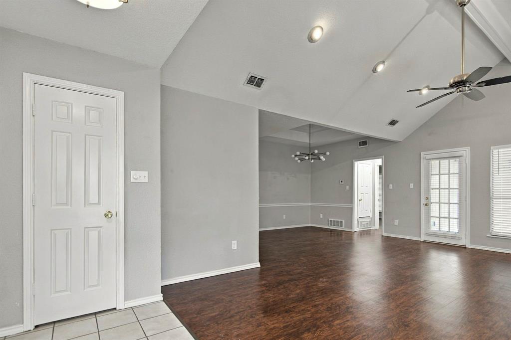 317 Moore Creek Road Hurst, TX 76053 - Photo 6 of 30 Gallery Image 6