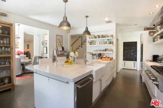 $14,500 | 3220 Tahoe Place, Los Angeles, CA 90068