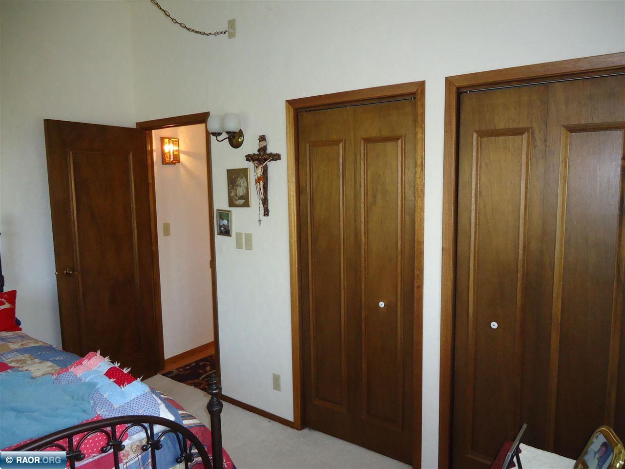 511 11th Street Northwest Chisholm, MN 55719 - Photo 18 of 33