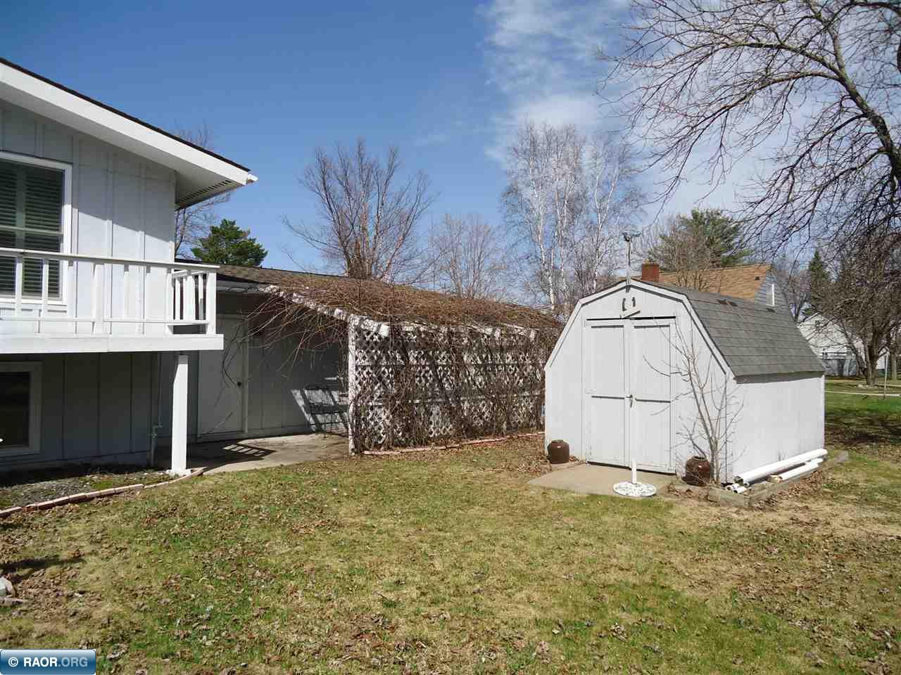 511 11th Street Northwest Chisholm, MN 55719 - Photo 4 of 33
