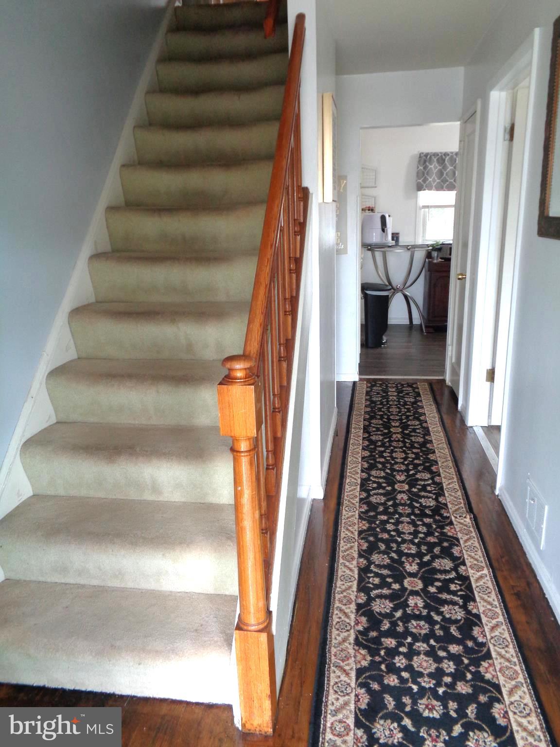 12 Birkshire Road Hamilton, NJ 08619 - Photo 2 of 19 hallway from front door