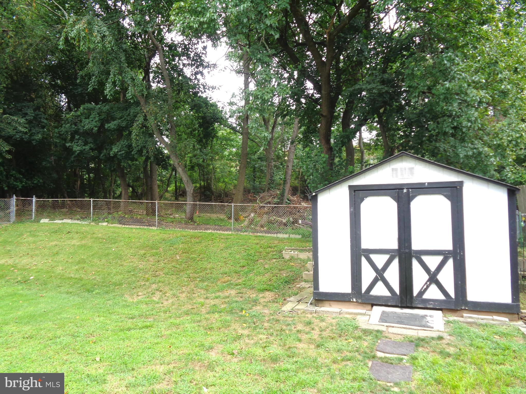 12 Birkshire Road Hamilton, NJ 08619 - Photo 17 of 19 Backyard Shed