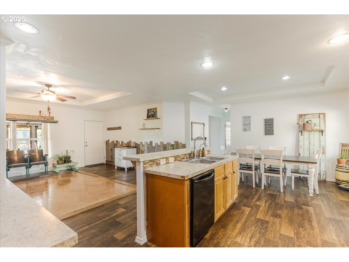 864 Spencer Road Toledo, WA 98591 - Photo 8 of 44