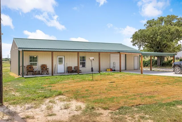 $300,000 | 1342 Sartain Road, Bridgeport, TX 76426