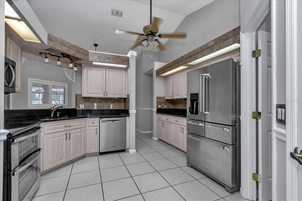 9810 Southwest 206th Ct Road Dunnellon, FL 34431 - Photo 27 of 68 Gallery Image 27