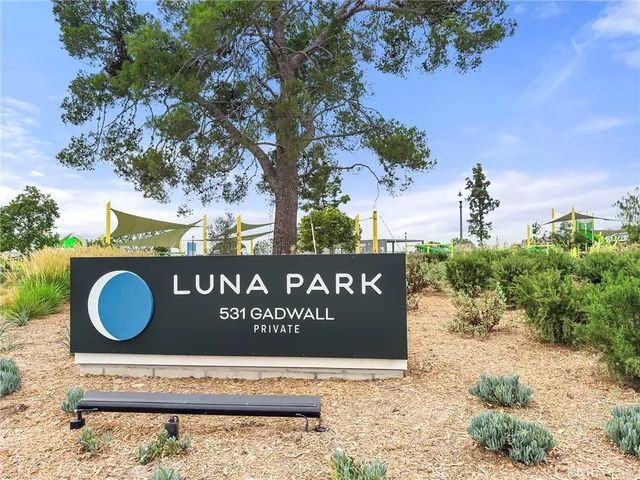 $4,700 | 124 Tiffin, Irvine, CA 92618