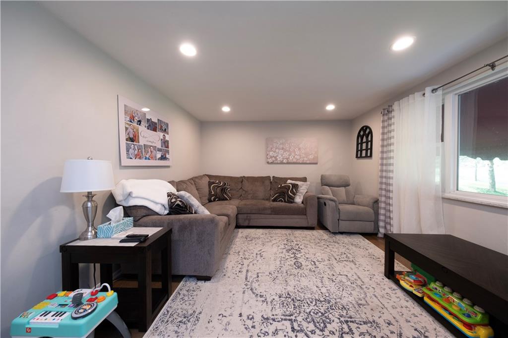 325 Clements Road Pittsburgh, PA 15239 - Photo 4 of 28 Enjoy the bright space with natural lighting provided by the large front window as well as recessed lighting